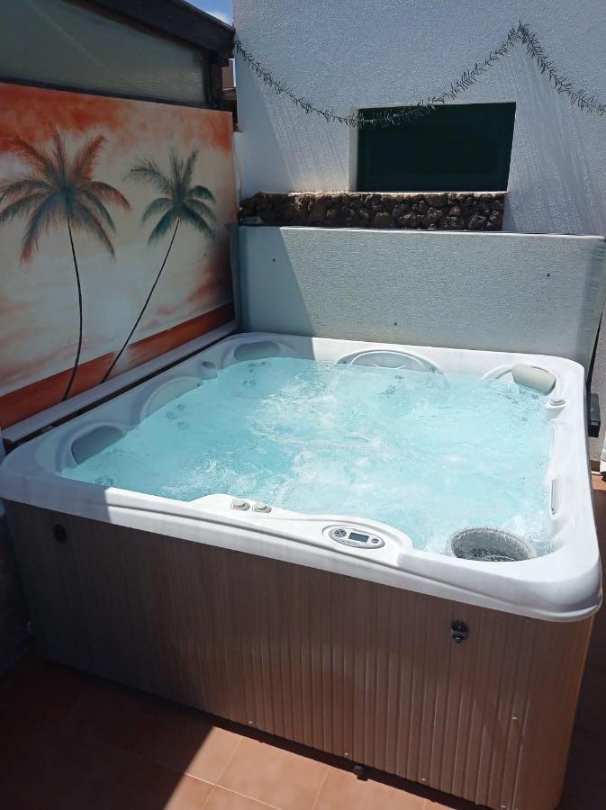Casa Orilla! Beautiful Private Holiday Villa With Hot Tub La Oliva Εξωτερικό φωτογραφία